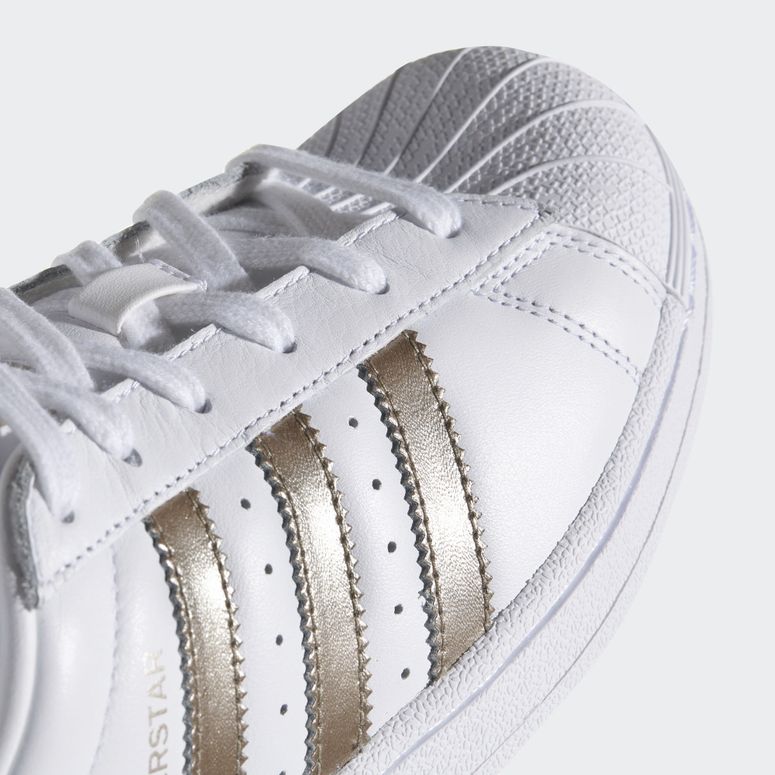 Adidas superstar outlet intersport