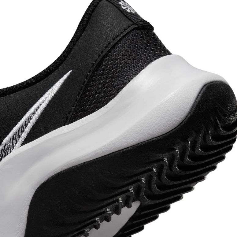 Кросівки Nike LEGEND ESSENTIAL 3 NN - 8