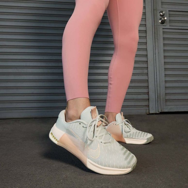 Кроссовки Nike NIKE METCON 9 женские - 11