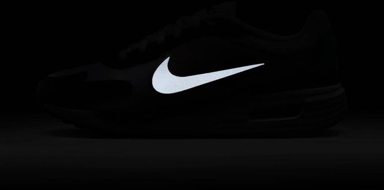 Кросівки Nike NIKE AIR MAX SOLO - 9