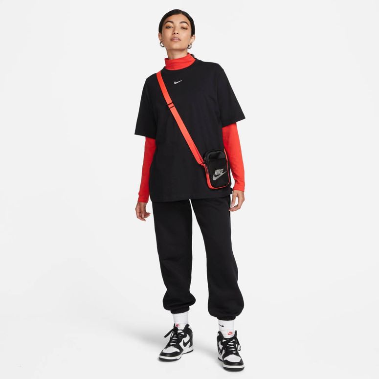 Футболка Nike W NSW TEE ESSNTL LBR жіноча - 5
