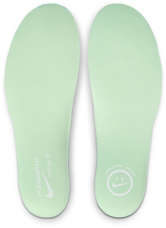 Кроссовки Nike NIKE INVINCIBLE 3 женские - 12