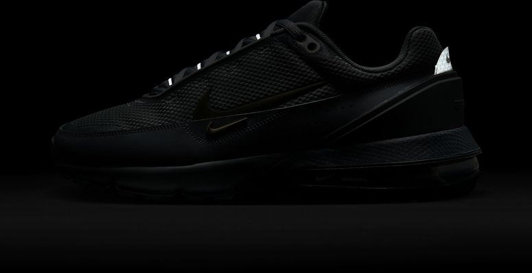 Кросівки Nike NIKE AIR MAX PULSE чоловічі - 14