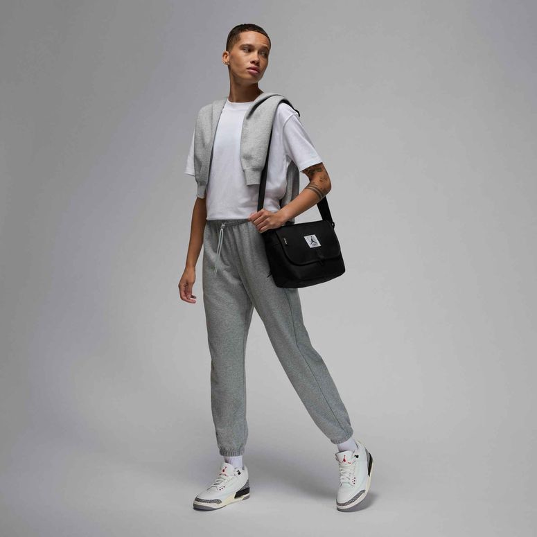 Футболка Jordan W J BRK ESS SS GF TEE 23 жіноча - 5
