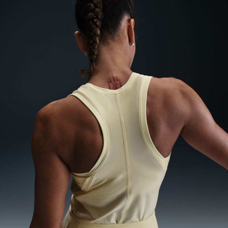 Футболка Nike W NK DF VCTRY TANK жіноча - 10