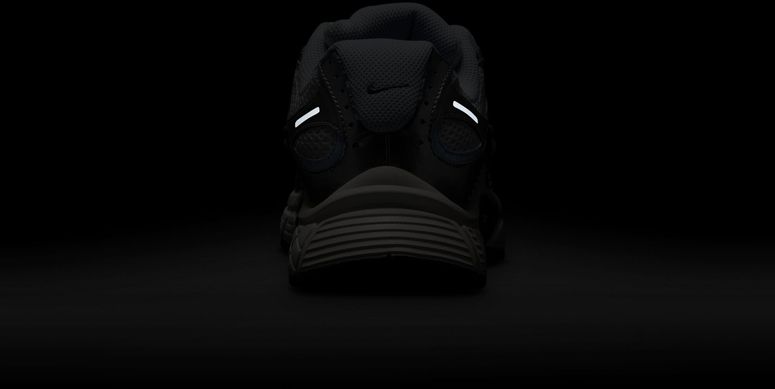 Кросівки Nike W NIKE V5 RNR жіночі - 12