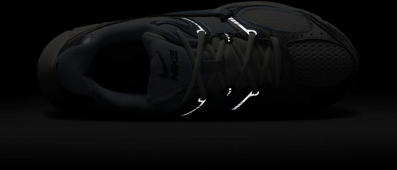 Кросівки Nike W NIKE V5 RNR жіночі - 15
