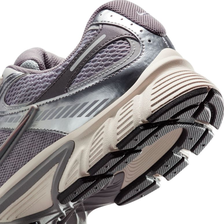 Кроссовки Nike NIKE V5 RNR мужские - 10