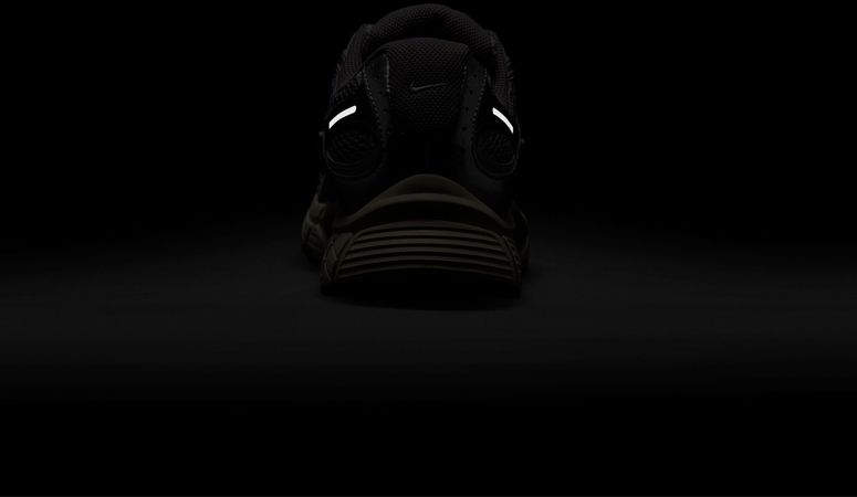 Кроссовки Nike NIKE V5 RNR мужские - 11