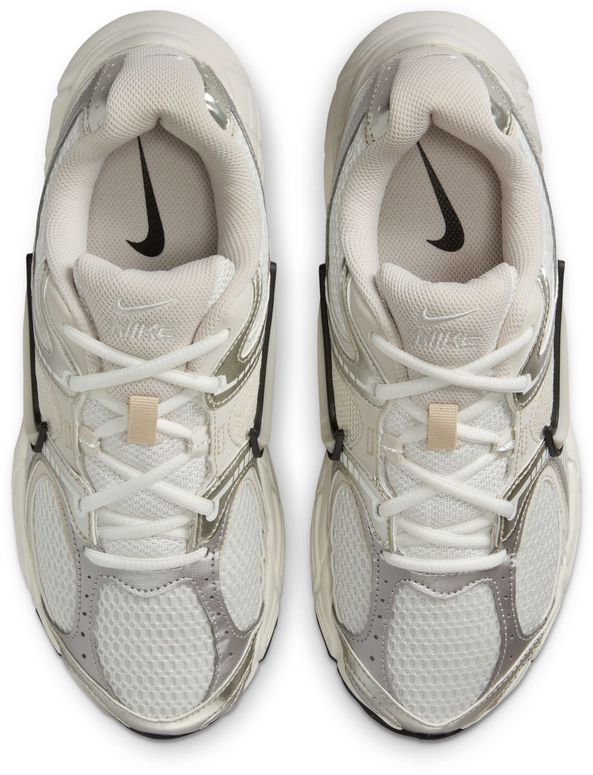Кросівки Nike W NIKE V5 RNR жіночі - 2