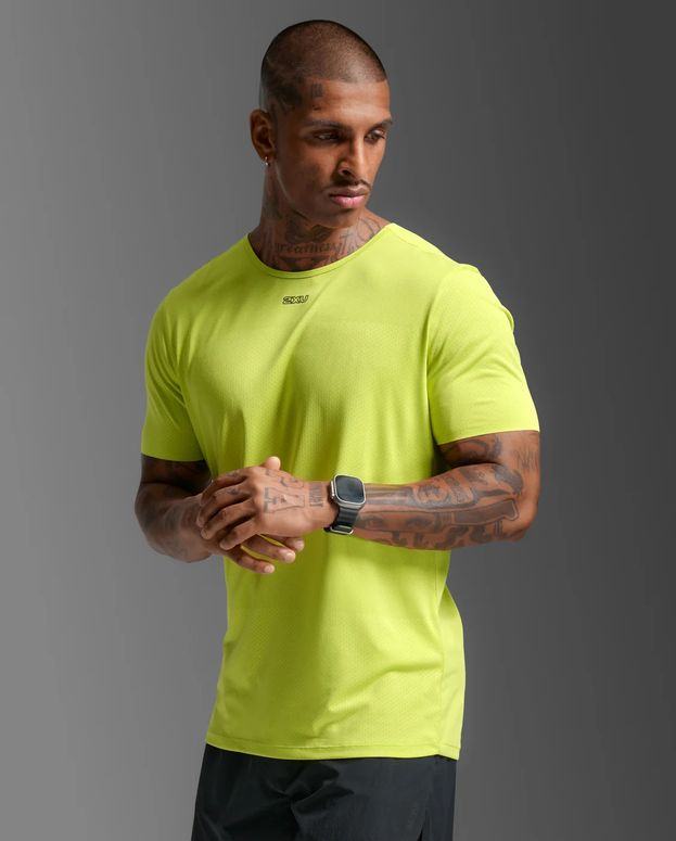 Футболка 2XU Light Speed Tech Tee чоловіча - 3