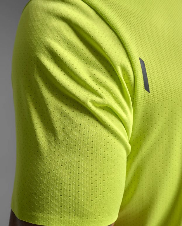 Футболка 2XU Light Speed Tech Tee чоловіча - 5