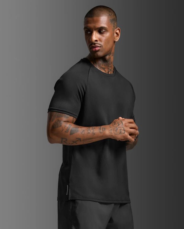 Футболка 2XU Aero Mesh Tee чоловіча - 4