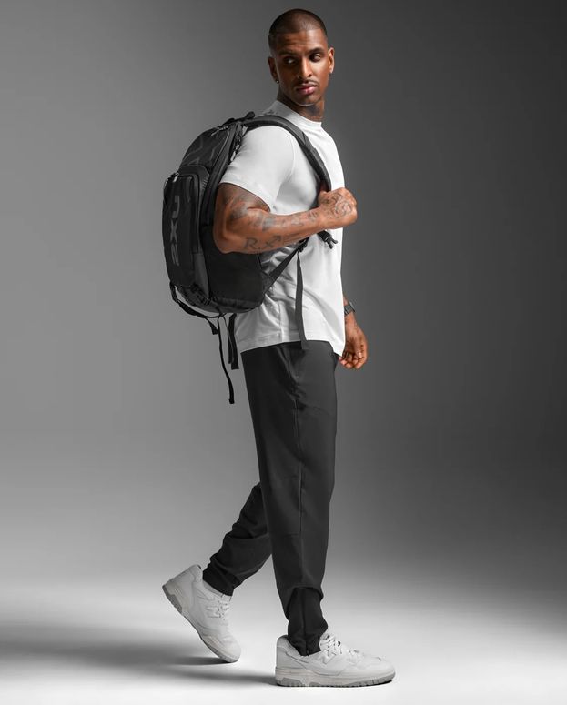 Штани 2XU Aero Woven Jogger чоловічі - 8
