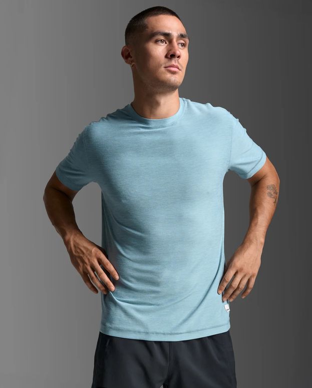 Футболка 2XU Signature Soft Jersey Tee чоловіча - 3