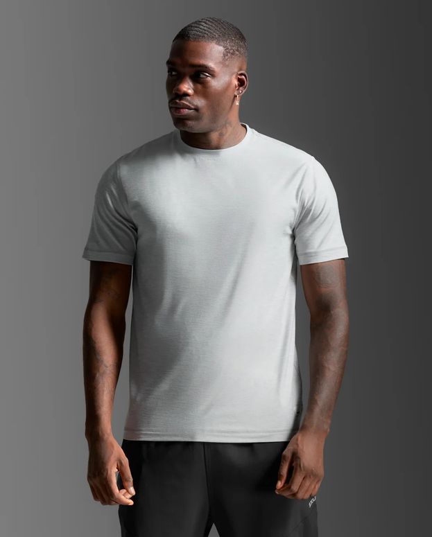 Футболка 2XU Signature Soft Jersey Tee чоловіча - 1