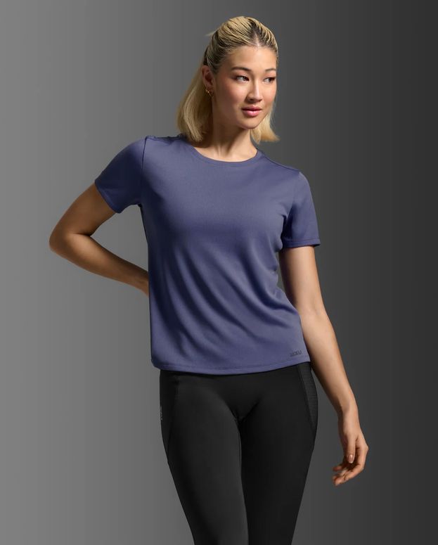 Футболка 2XU Aero Mesh Tee женская - 1