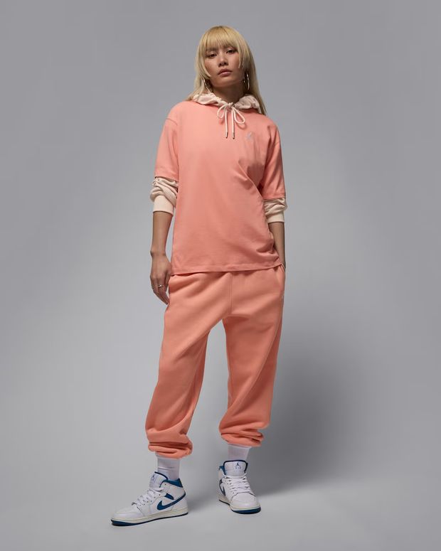 Футболка Jordan W J BRK ESS SS GF TEE 23 жіноча - 5