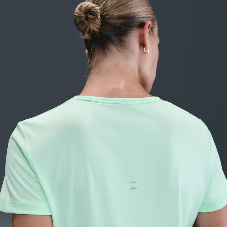 Футболка Nike W NK TEMPO SWSH HBR DF SS TOP жіноча - 11