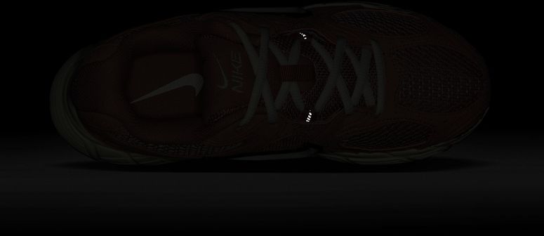 Кросівки Nike NIKE V5 RNR жіночі - 12