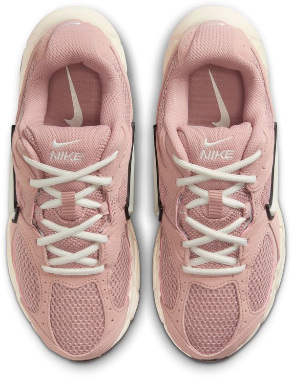 Кросівки Nike NIKE V5 RNR жіночі - 7