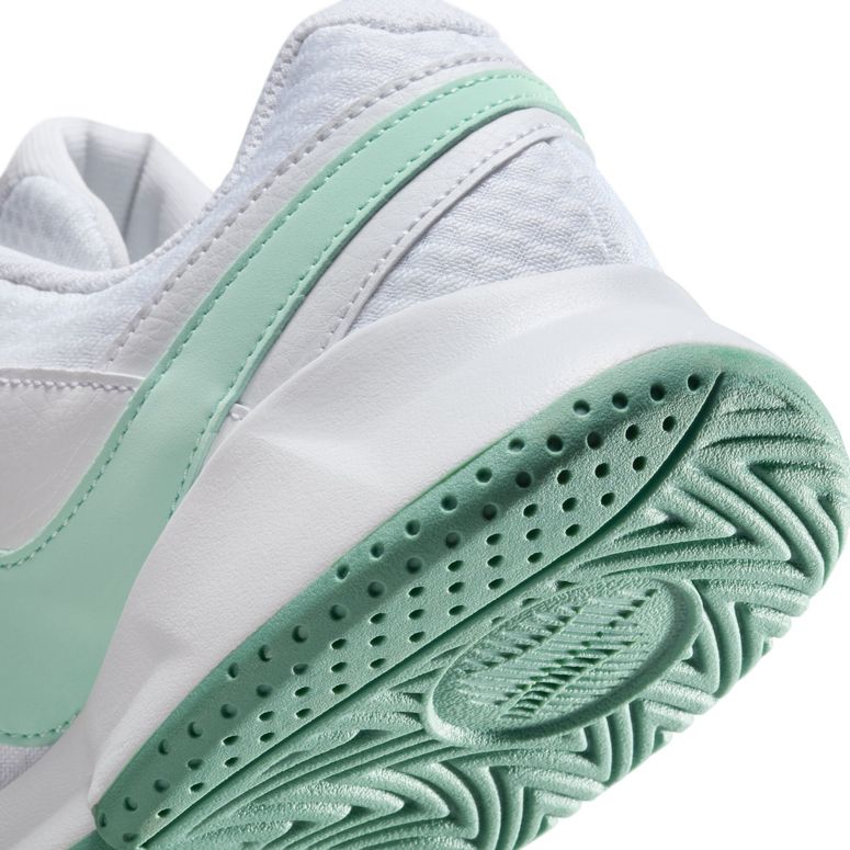 Кроссовки Nike NikeCourt Lite 4 женские - 11
