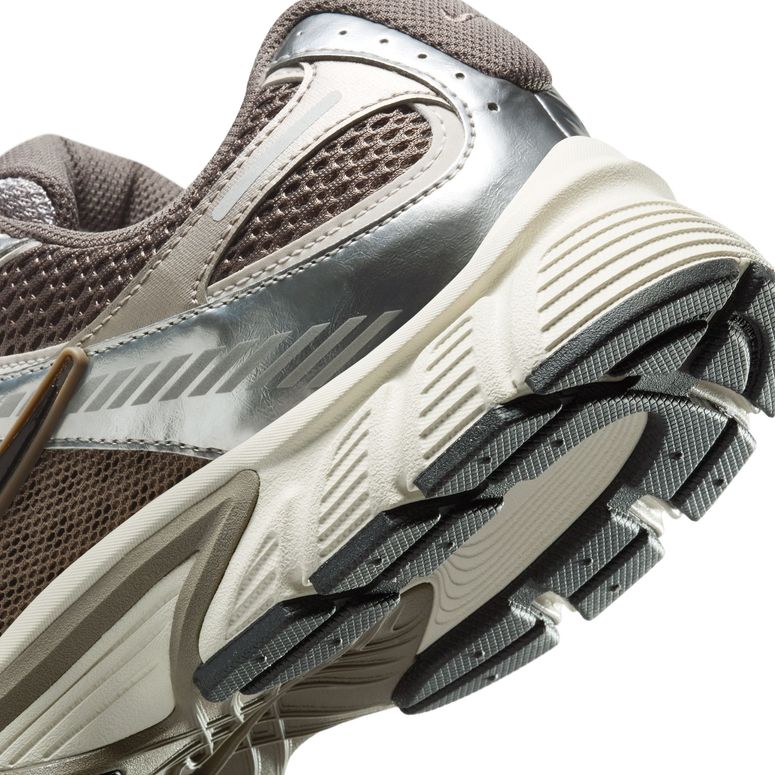 Кросівки Nike NIKE V5 RNR чоловічі - 14