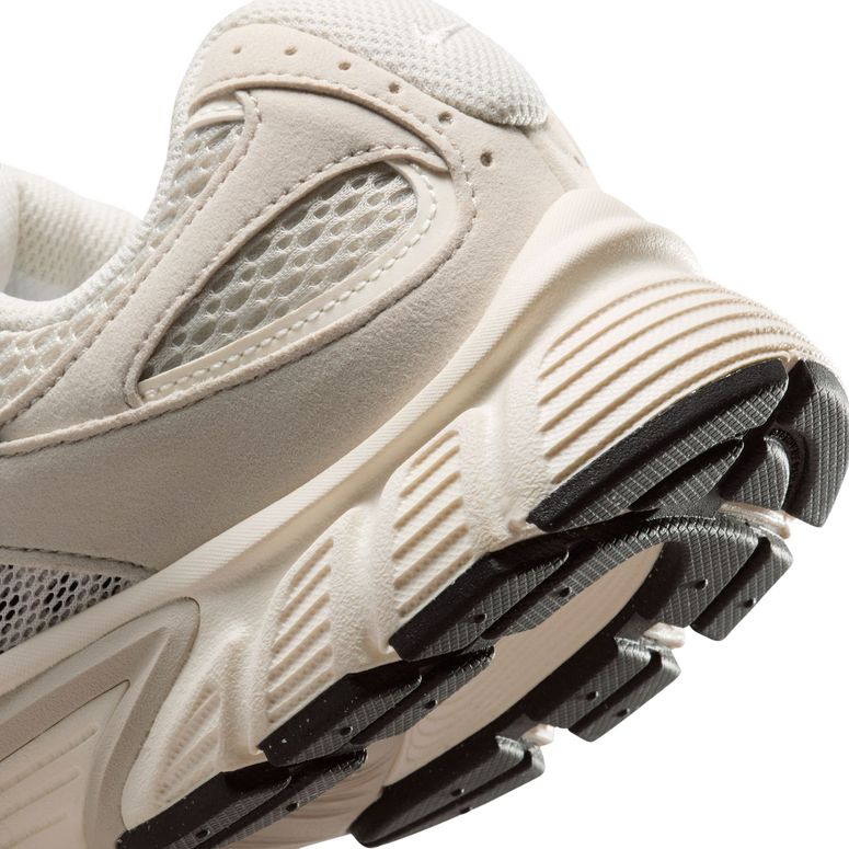 Кроссовки Nike NIKE V5 RNR женские - 12