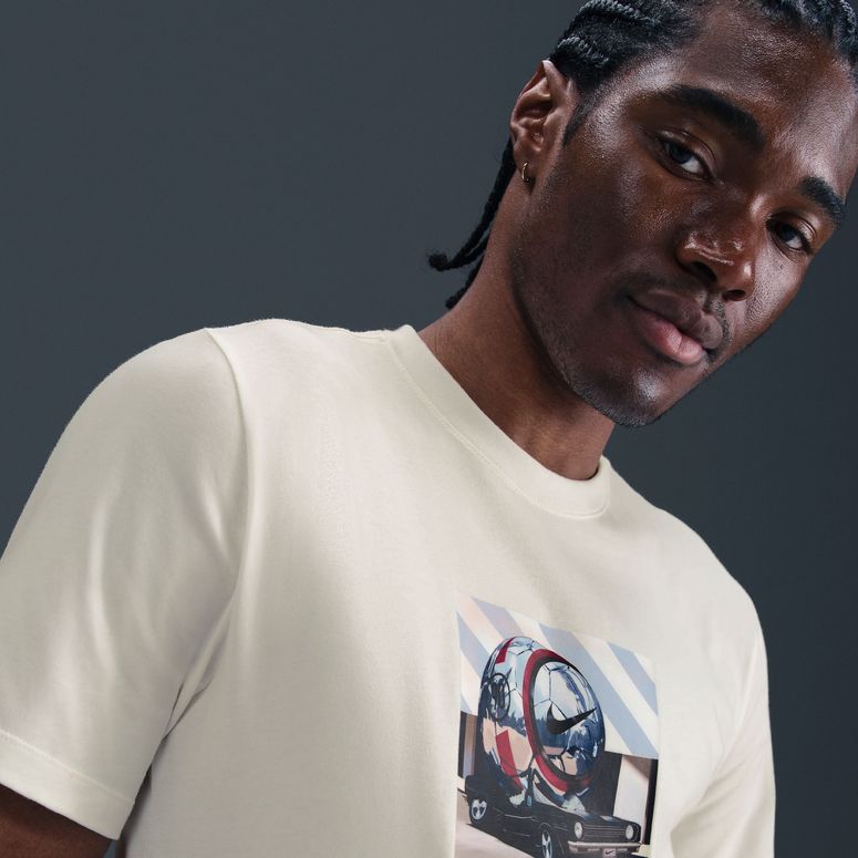 Футболка Nike M NK TEE TOTAL 90 чоловіча - 10