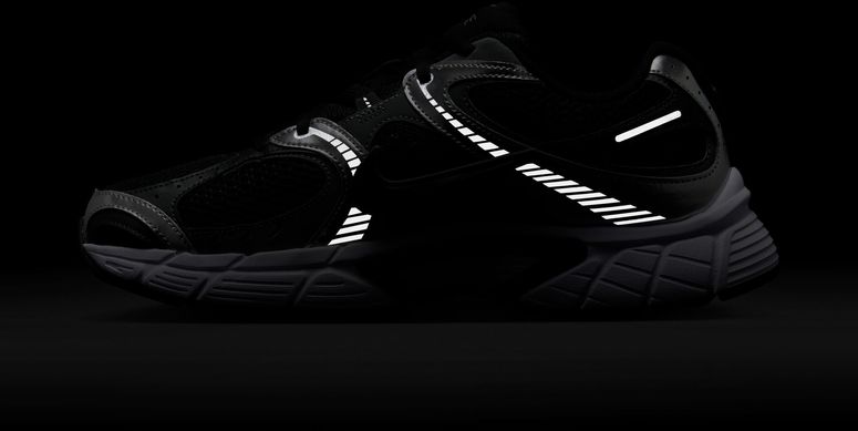 Кросівки Nike NIKE V5 RNR чоловічі - 13