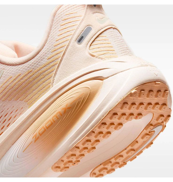 Кроссовки Nike Nike Vomero 18 женские - 8