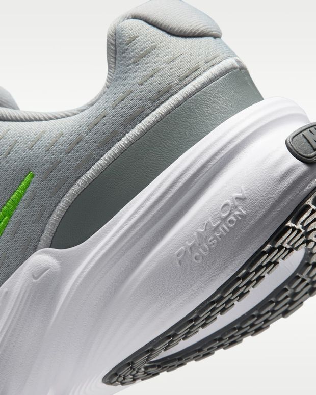Кросівки Nike Uplift SC для хлопчика - 7