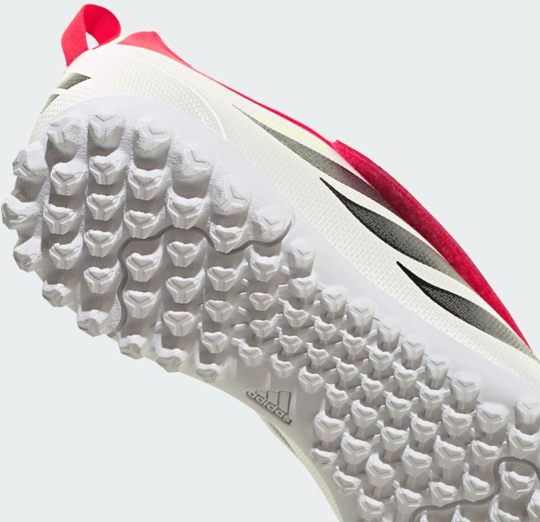 Бутсы Adidas PREDATOR CLUB FT EL TF J LUCRED/CBLACK/FTWWHT детские - 9