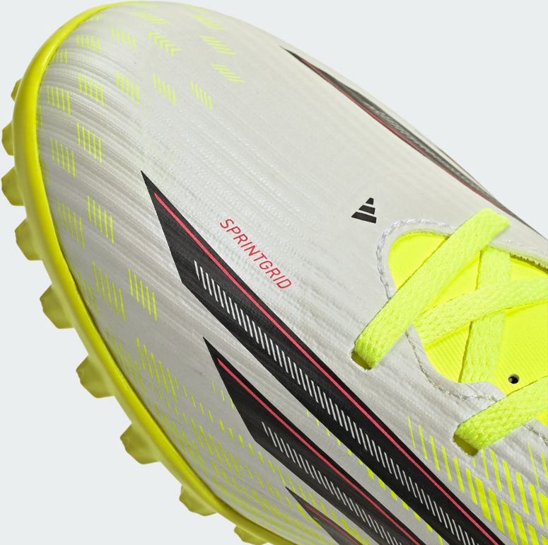Бутсы Adidas F50 CLUB TF TESOYE/CBLACK/LUCRED мужские - 9