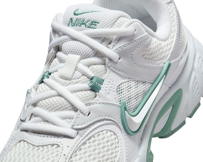 Кроссовки Nike NIKE V5 RNR женские - 2