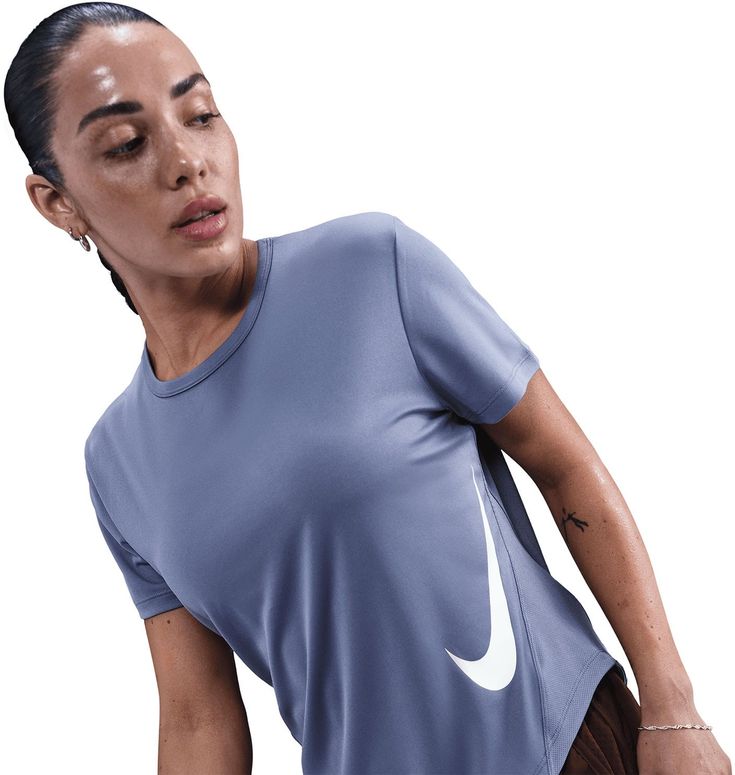 Футболка Nike W NK TEMPO SWSH HBR DF SS TOP жіноча - 3