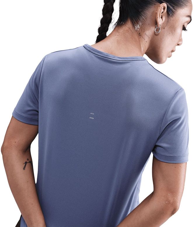 Футболка Nike W NK TEMPO SWSH HBR DF SS TOP жіноча - 7
