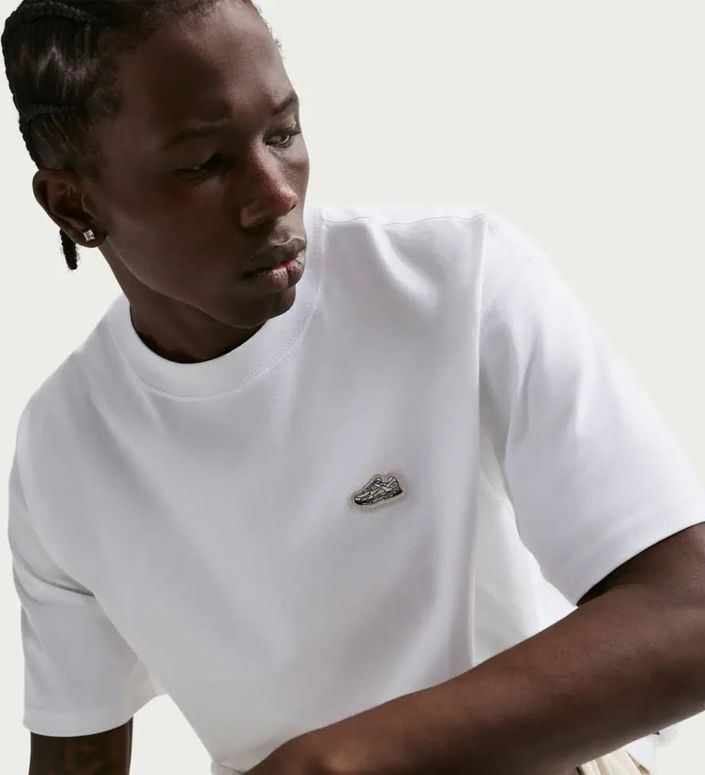 Футболка Nike U NSW TEE LSE VOMERO PATCH чоловіча - 3