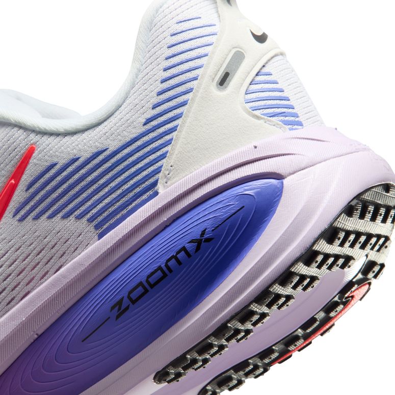 Кросівки Nike Nike Vomero 18 жіночі - 11