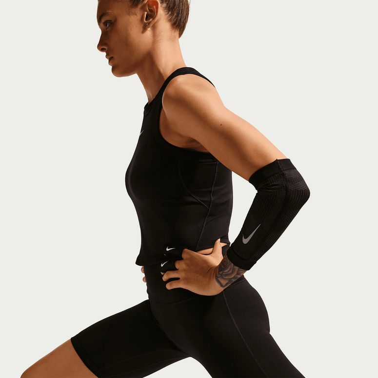Лосини Nike W NK DF ONE HR 8" SHRT USEAM жіночі - 7