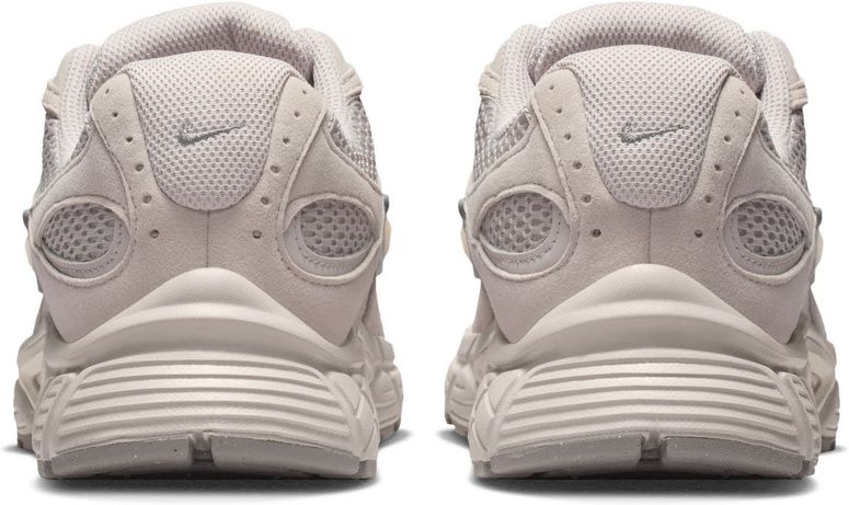Кросівки Nike NIKE V5 RNR жіночі - 6