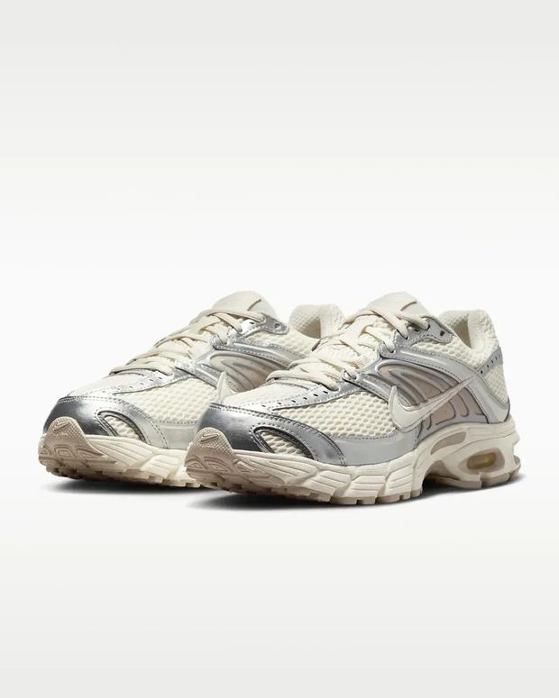 Кросівки Nike W NIKE AIR MAX MOTO 2K жіночі - 3