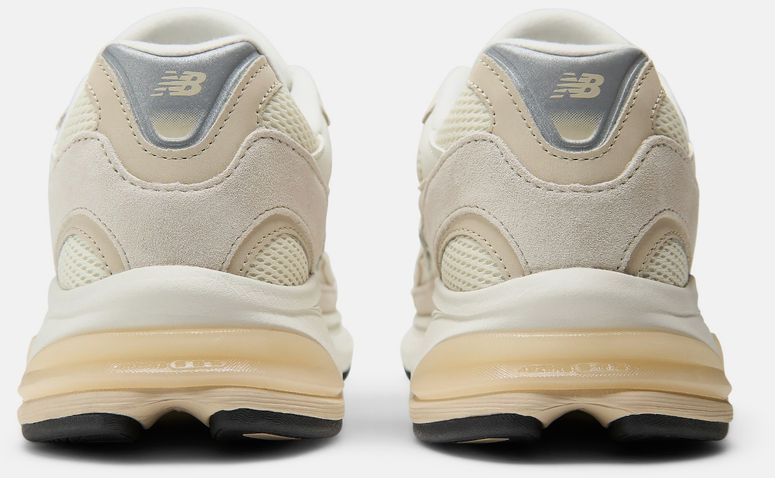 Кросівки New Balance LI U2010V1_LI ESSENTIAL жіночі - 6