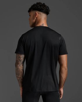 Футболка 2XU Light Speed Tech Tee чоловіча - 2