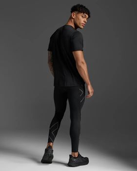 Футболка 2XU Light Speed Tech Tee чоловіча - 7
