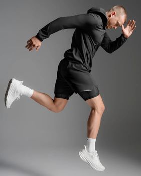 Куртка 2XU Aero Jacket мужская - 8