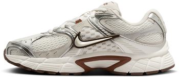 Кросівки Nike W NIKE V5 RNR жіночі - 4