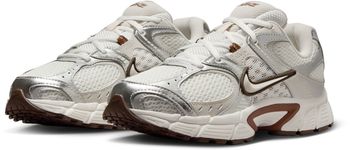 Кросівки Nike W NIKE V5 RNR жіночі - 5