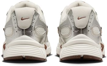 Кросівки Nike W NIKE V5 RNR жіночі - 6