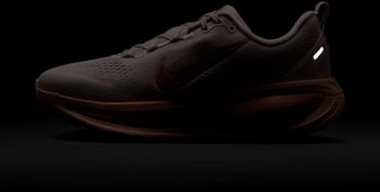 Кроссовки Nike W NIKE VOMERO 18 женские - 14